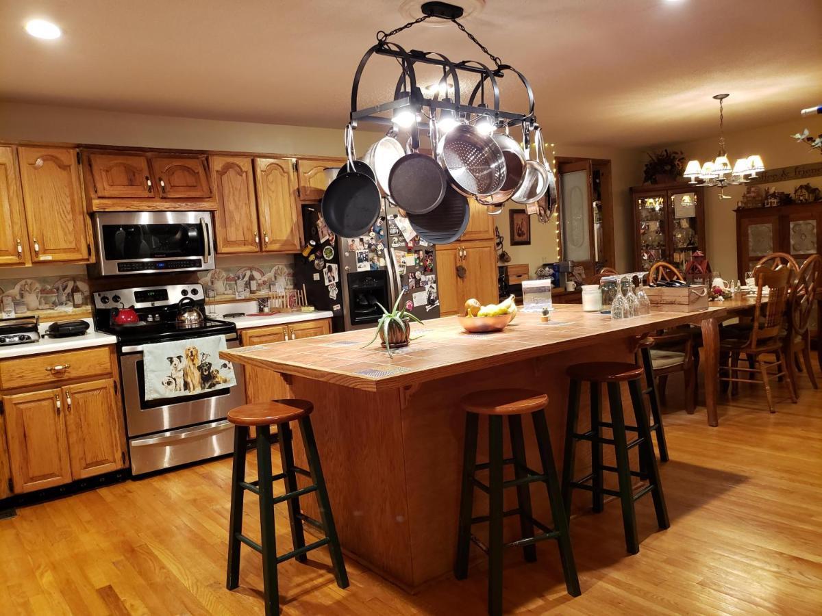 Blue Ridge Manor Bed And Breakfast Fancy Gap Exterior foto