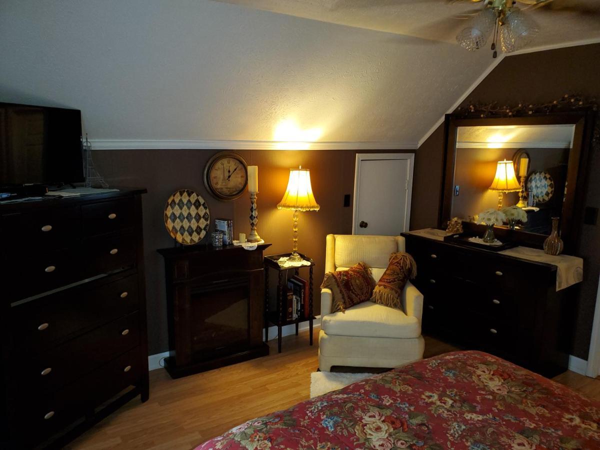 Blue Ridge Manor Bed And Breakfast Fancy Gap Exterior foto