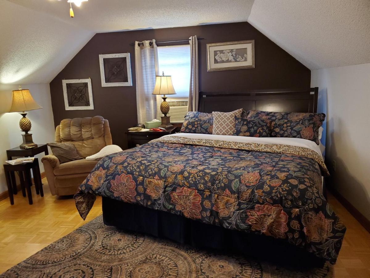 Blue Ridge Manor Bed And Breakfast Fancy Gap Exterior foto